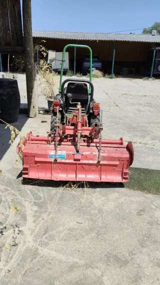 Tractor John Deere Milenio 20CV Articulado