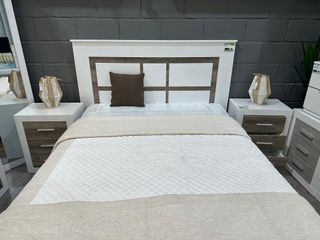 Cabecero y 2 Mesitas de Noche