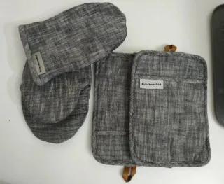 Sgocciolatore per piatti KitchenAid e set di guanti da cucina