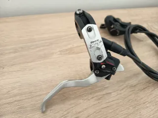 Frenos Shimano Deore XT Hidráulicos