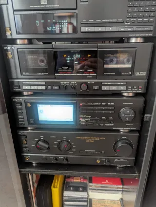 Equipo de música Vintage SONY Sólo venta en person