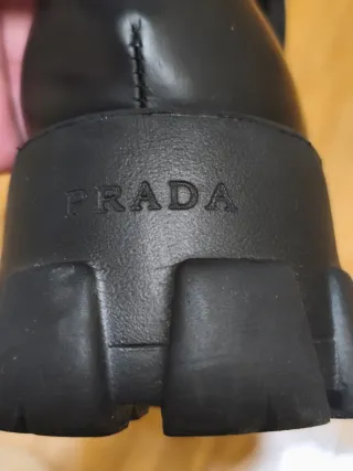 Stivali neri con piattaforma