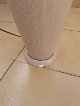 Lámpara de mesa cerámica y tela