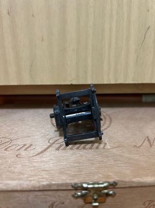 Sacapuntas reloj de sobremesa antiguo