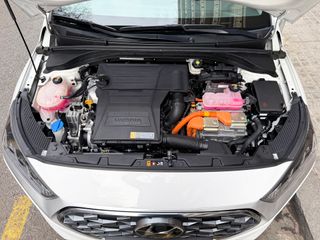 Hyundai IONIQ 1.6 GDI HEV Tecno DTC 141cv