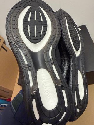 Adidas PureBoost 23 Triple Black Talla 43 1/3