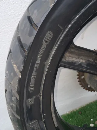 Llanta trasera Daelim Roadwin 125