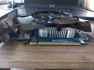 Tarjeta Gráfica Gigabyte GV-N740D50C-2GI