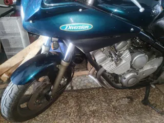 Yamaha Diversion Moto Negra/Azul