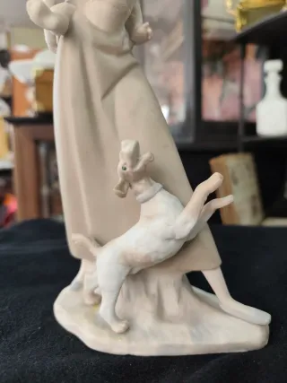 Figuras Lladro Madre con Niño y Perro