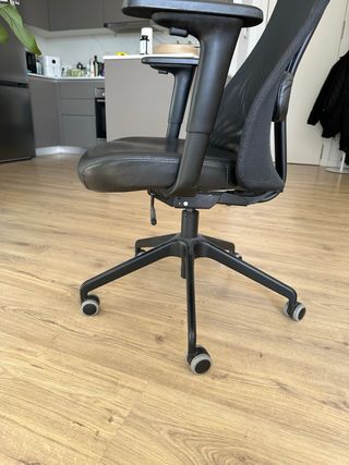 Silla Oficina Ikea JÄRVFJÄLLET Negra