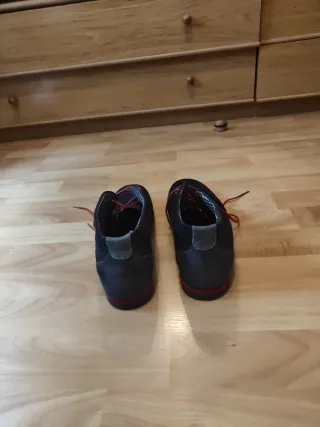 Zapatos Angel Infantes azul marino y Rojos