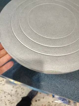 Plato giratorio para decorar tartas