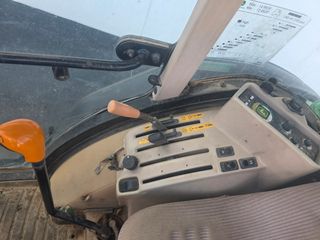 Tractor John Deere 5515 F