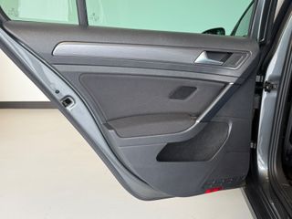 VOLKSWAGEN Golf Advance 2.0 TDI 110kW 150CV DSG