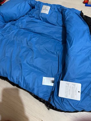 Plumífero Moncler Negro y Azul