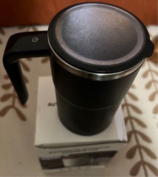 Taza automática magnética para remover