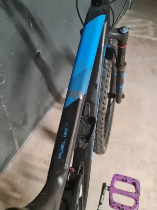 Bicicleta Trek Fuel EX 7 MTB