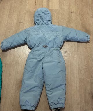 Abbigliamento e scarponi da neve per bambini Decathlon