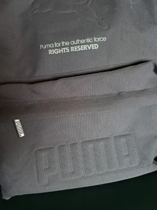 Mochila Puma Cinza