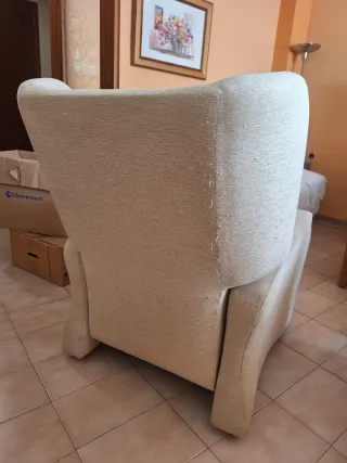 Sofá y 2 butacones reclinables beige