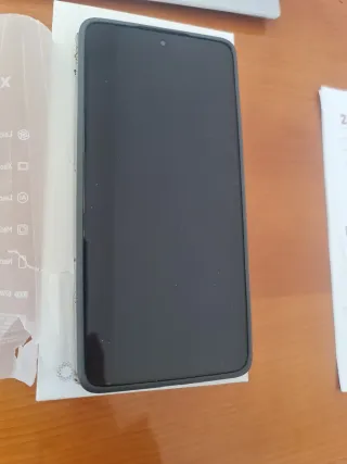 Xiaomi 14T Co-engineered with Leica