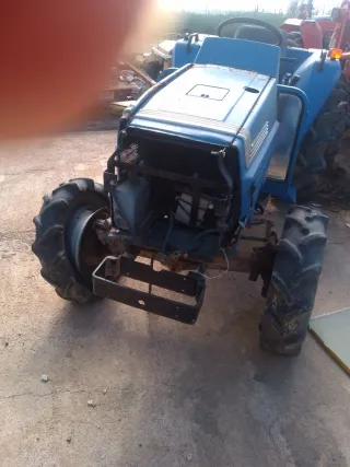 Tractor Iseki Land Leader 275