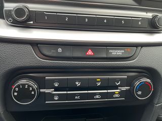 Por 201€ mes-KIA Ceed 1.0 TGDi 74kW 100CV Concept