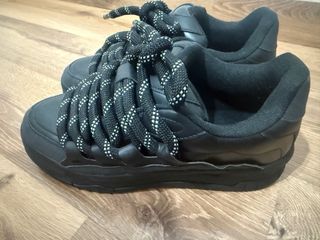 Zapatillas Bershka negras