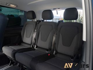 Mercedes Clase V V220d Avantgarde Largo 2020 7 pla