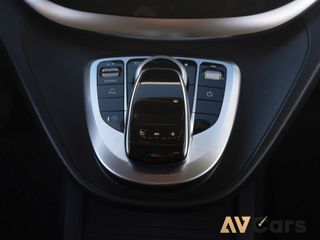Mercedes Clase V V220d Avantgarde Largo 2020 7 pla