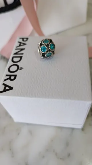 Pandora Charm Azul y Plateado