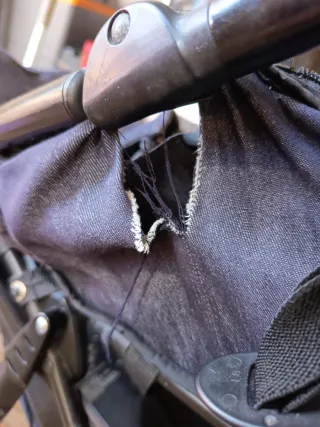 Silla de paseo Joie color vaquero oscuro