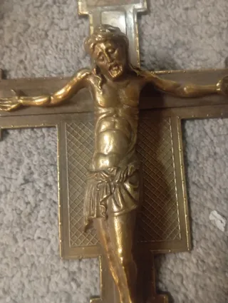 Crocifisso in metallo