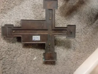 Crocifisso in metallo