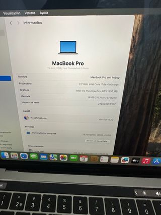 MacBook Pro 13” 2019 i7 Touch Bar 16GB RAM