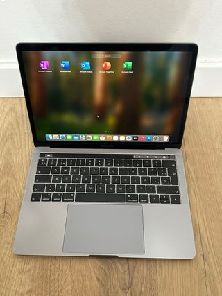MacBook Pro 13” 2019 i7 Touch Bar 16GB RAM