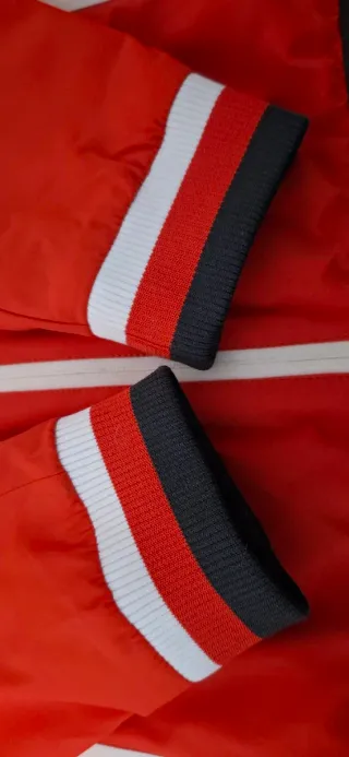 Cazadora naranja Mayoral 12 años