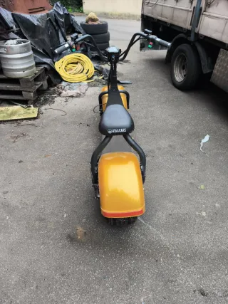 Scooter Eléctrico ATAA - Estrenado 10 km....