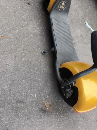 Scooter Eléctrico ATAA - Estrenado 10 km....