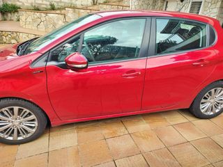 Peugeot 208 2018