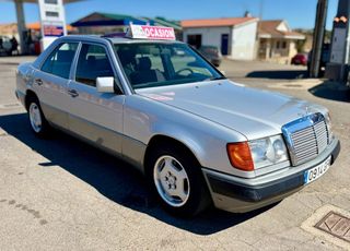 Mercedes-Benz Clase E 1993