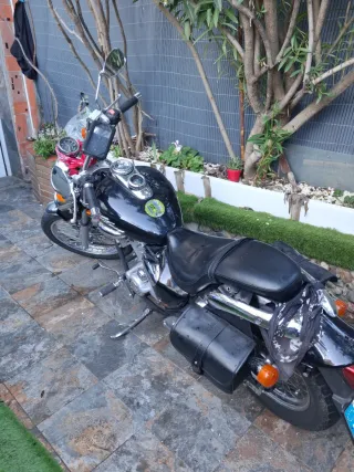 Moto Custom 125 Negra