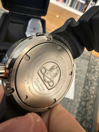 Orologio Citizen BN7020-17E Eco-Drive in Titanio