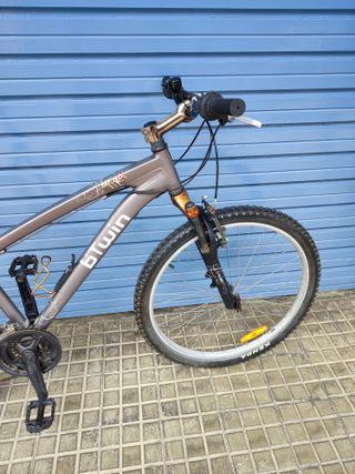 Bicicleta B'Twin 5.1 26 Pulgadas 21 Velocidad