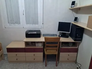 Sillón de salón tela y madera