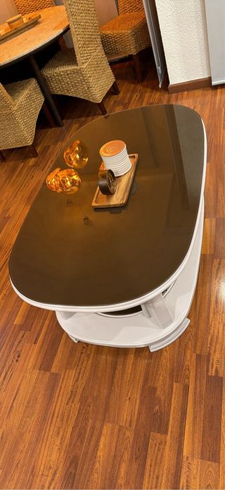 Mesa de centro moderna cristal y madera