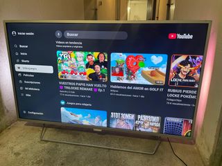 Philips 50" Ambilight 4k UHD Smart TV Como Nueva