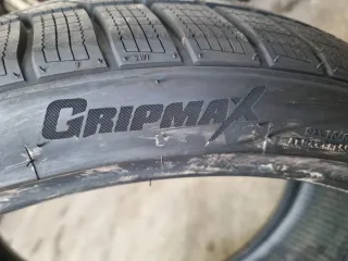 Neumáticos Invierno 285/30R20 99V