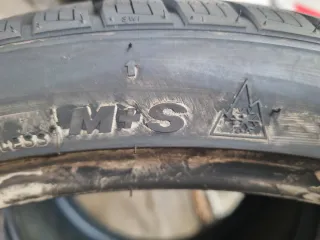 Neumáticos Invierno 285/30R20 99V